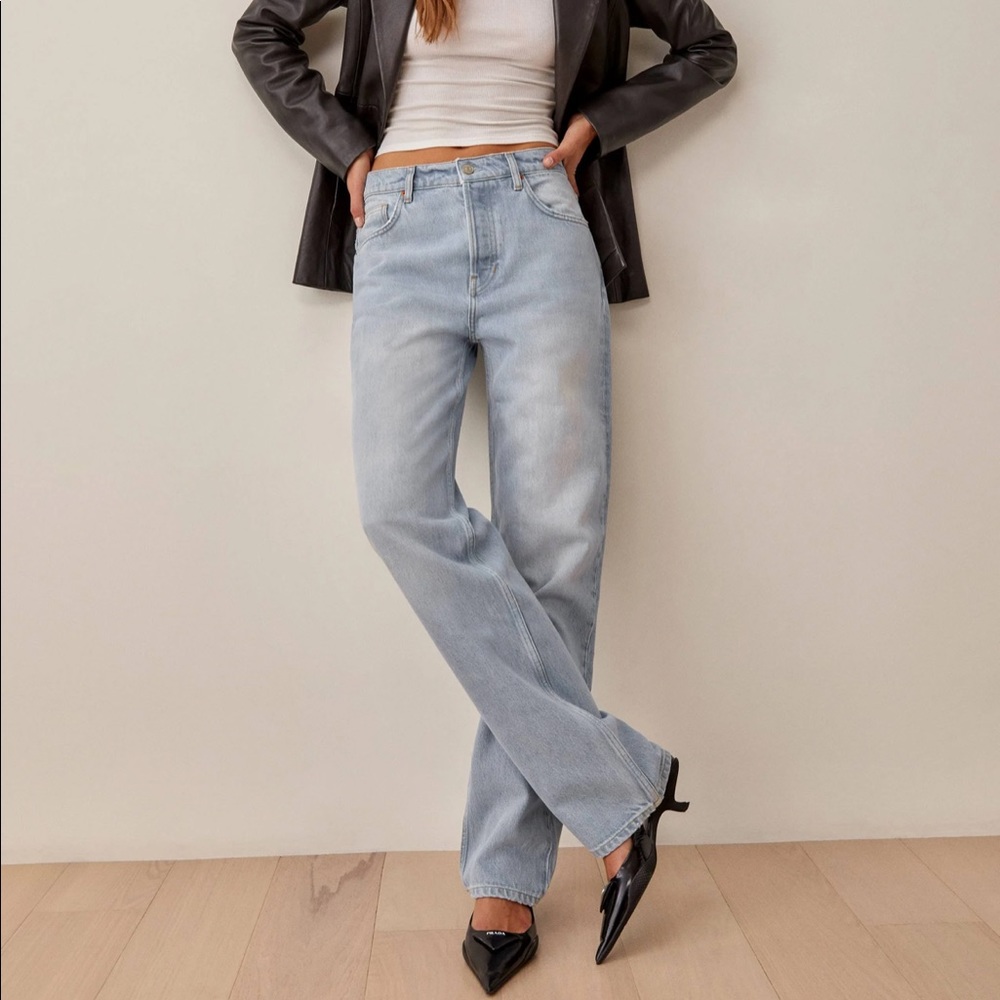 Reformation Casey Relaxed jean